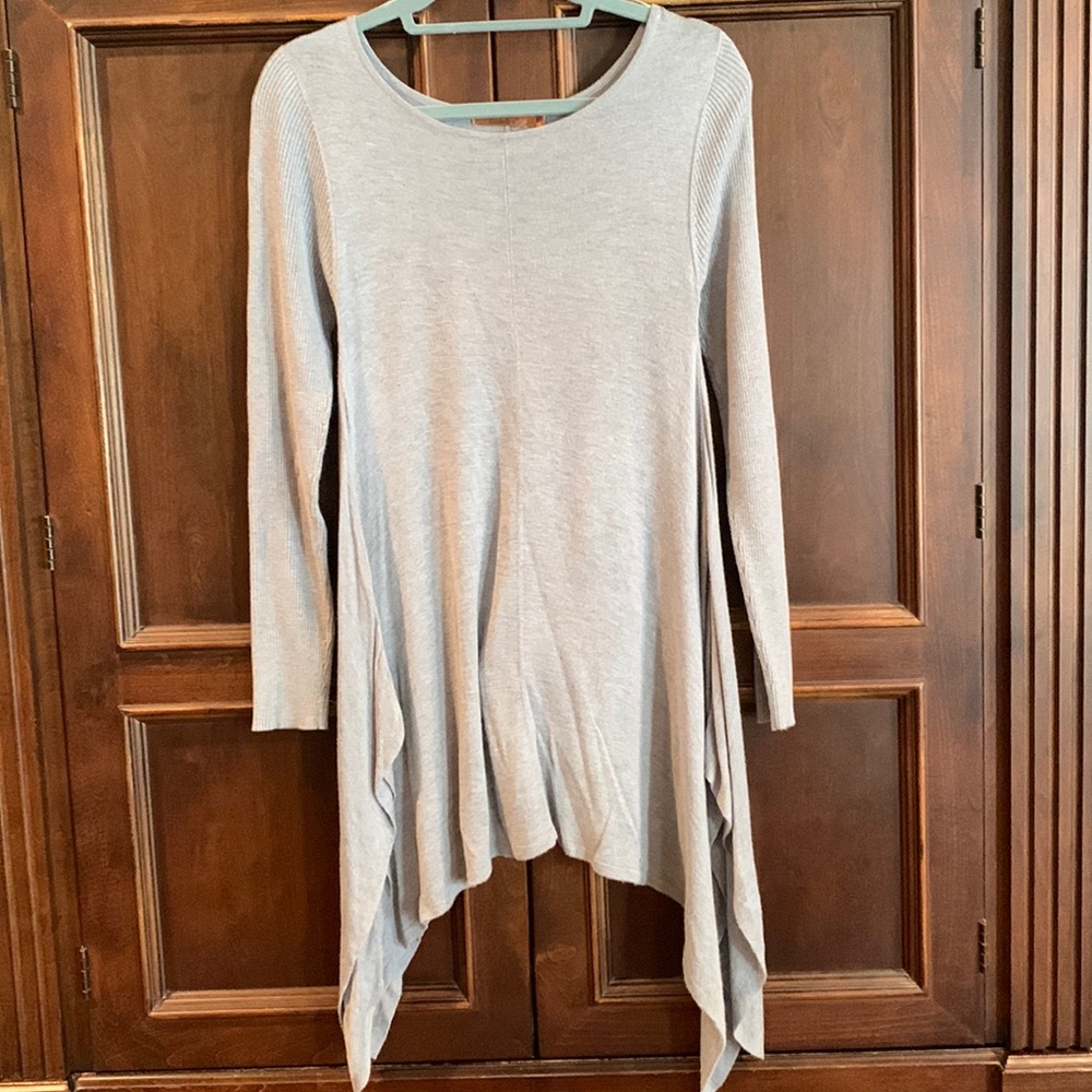 Knit shark bite tunic sweater